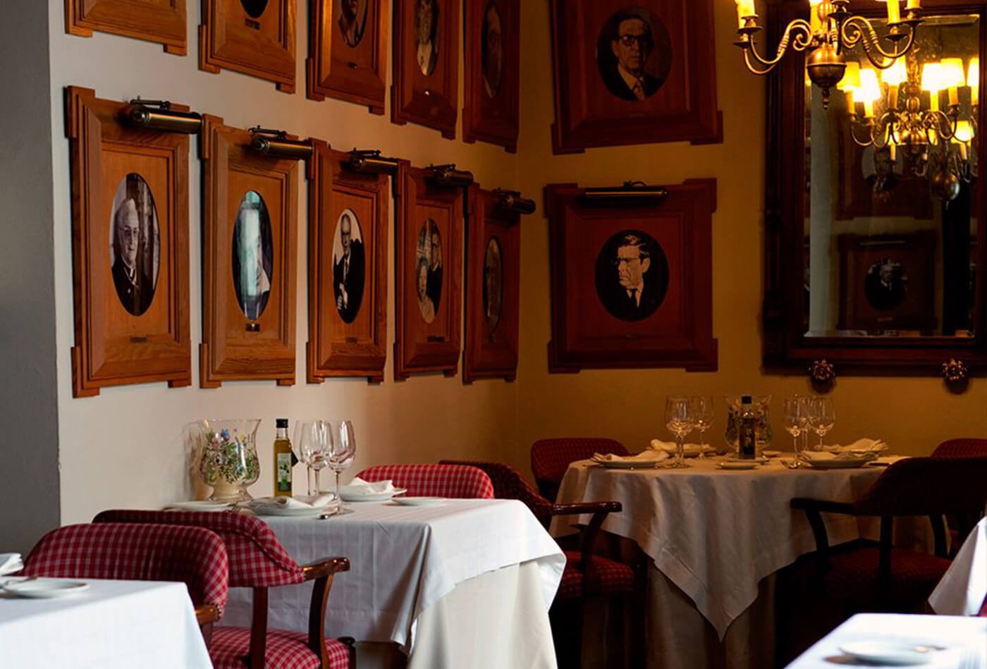 CELEBRES-GALERIA-RESTAURANTE-ESPACIOS-BODEGAS-CAMPOS (2)