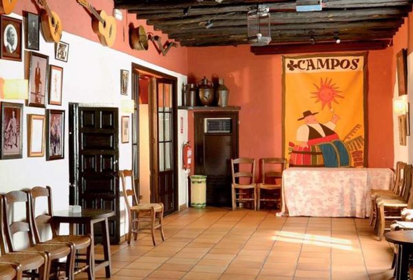 La-Flamenca-SALONES-ESPACIOS-BODEGAS-CAMPOS-600x407