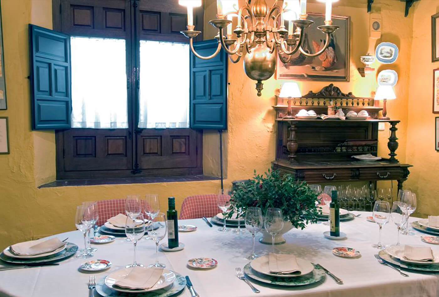 despacho-galeria-restaurante-espacios-bodegas-campos (7) despacho-galeria-restaurante-espacios-bodegas-campos (7)